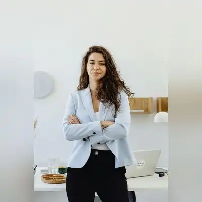 成建
